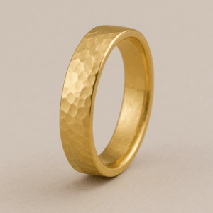 MB12 - Hammered Court Wedding Band – 6mm (18ct Yellow Gold)